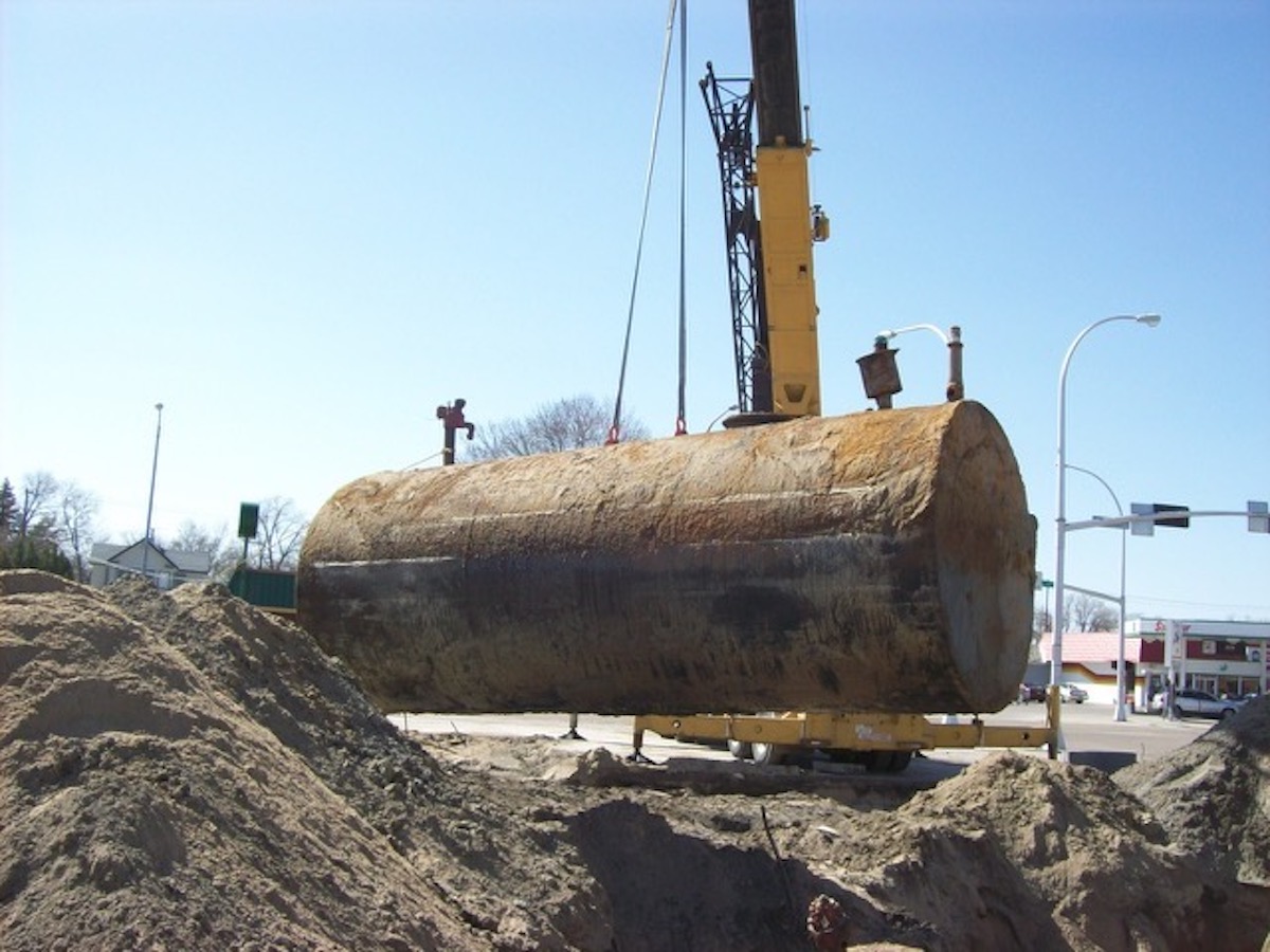 What To Do If You Find An Underground Storage Tank On Your Work Site